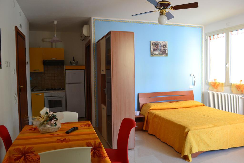 ريميني Residence Blu Marine الغرفة الصورة